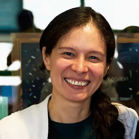 Dr. Diana Borgas Headshot